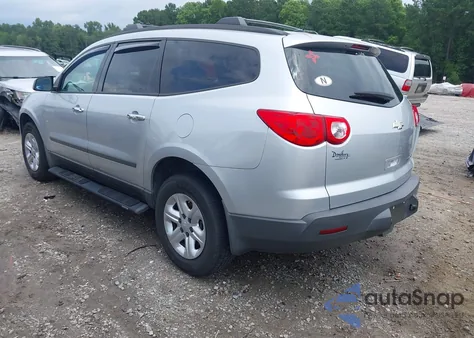 2012 Chevrolet Traverse Ls z USA, uszkodzony, nr VIN 1GNKREEDXCJ138982